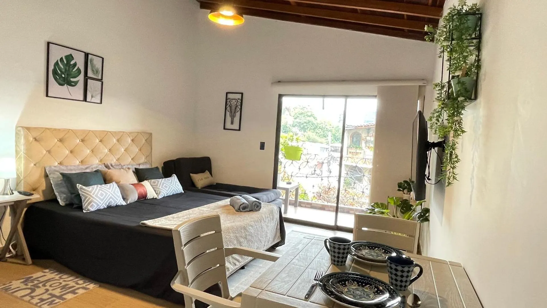 Center City Flats - Manila In El Poblado Medellin Apartment